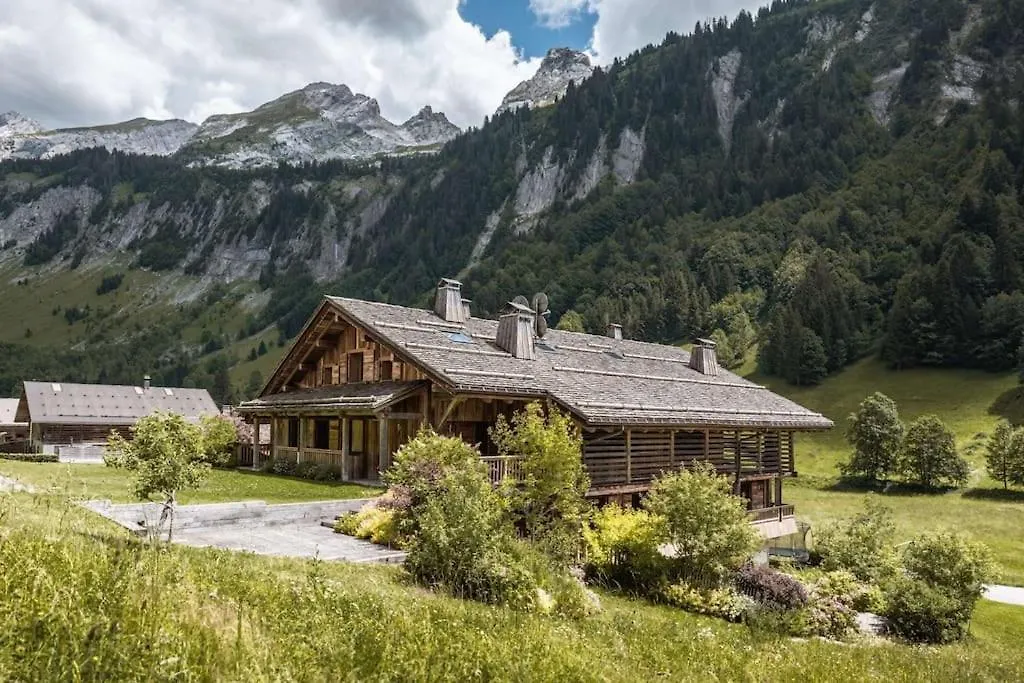 Апартаменты Chalet Le 4 - Numero 1 Ле-Гран-Борнан